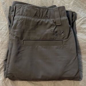 Mens Under Armour Golf Shorts UA Gray Size 30 Moisture‎ Wicking Material